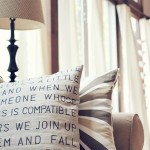 Nhà xinh hơn nhờ những chiếc gối trang trí ấn tượng 1